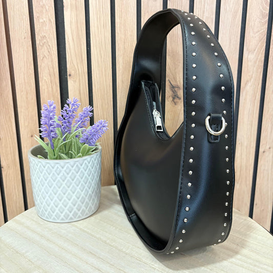 Bolso de Piel con Tachuelas