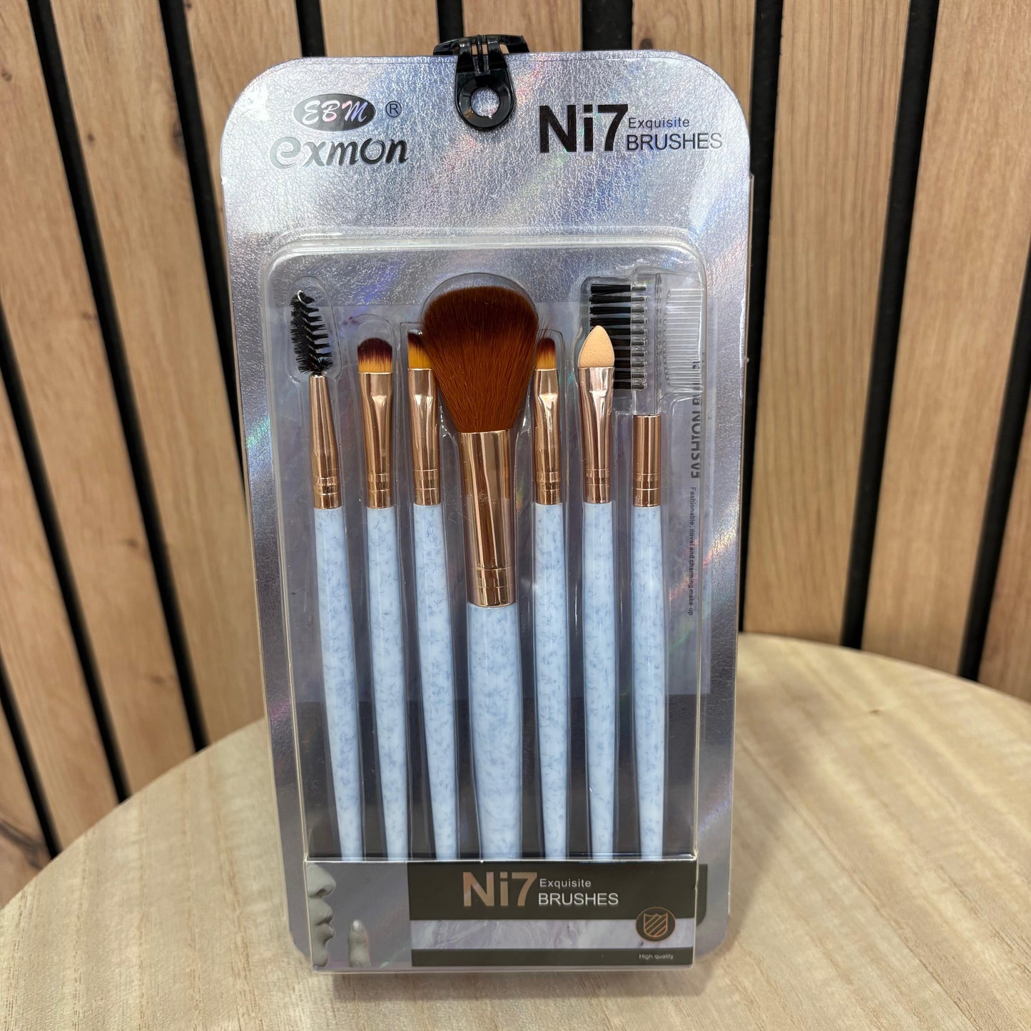 Set de 7 Brochas de Maquillaje con Peine para Cejas – Completo y Práctico