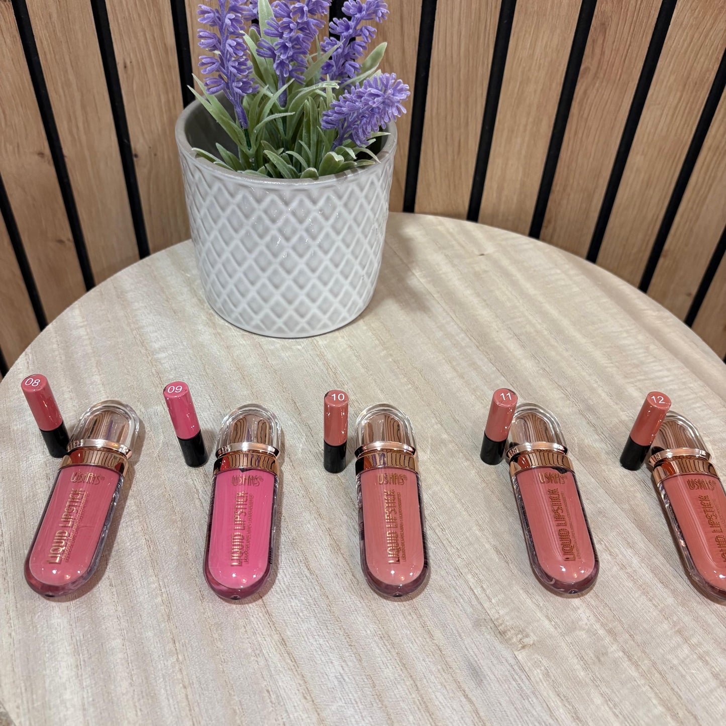 Labial Líquido Rosa Súper Permanente con Acabado Intenso