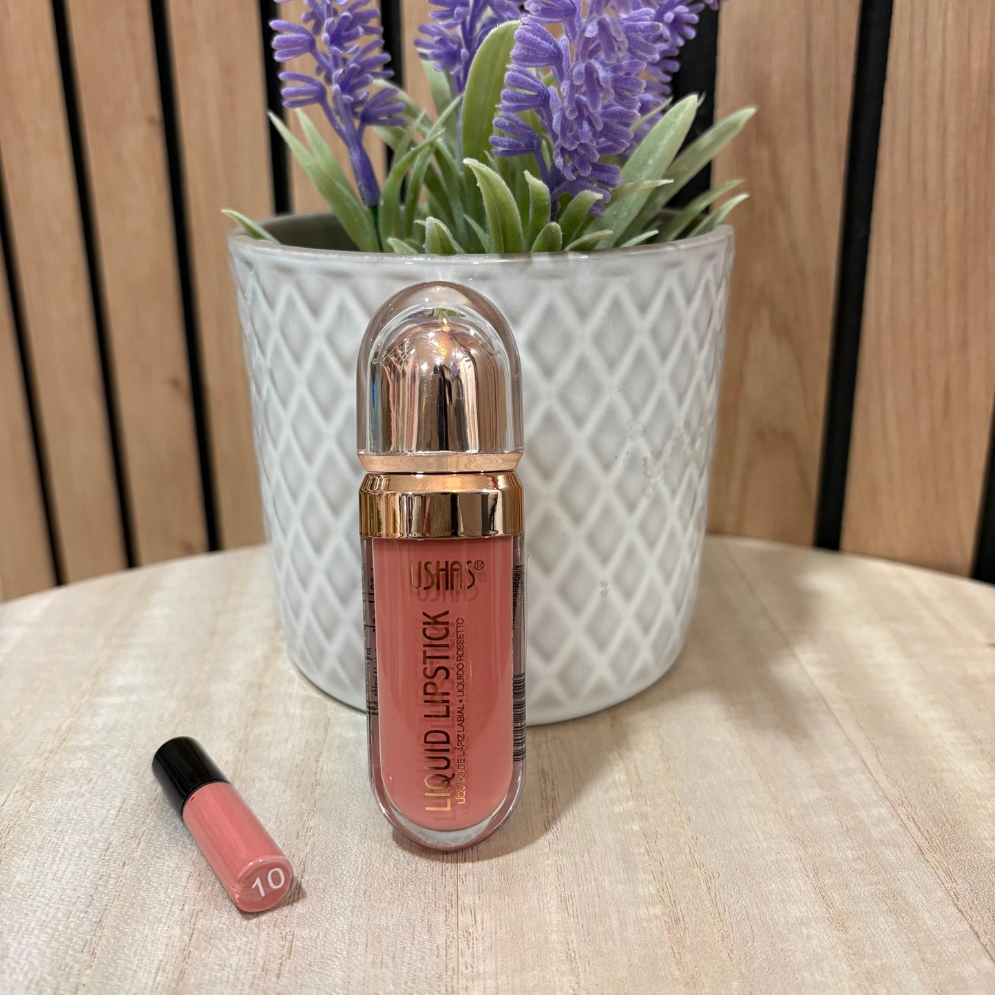 Labial Líquido Rosa Súper Permanente con Acabado Intenso