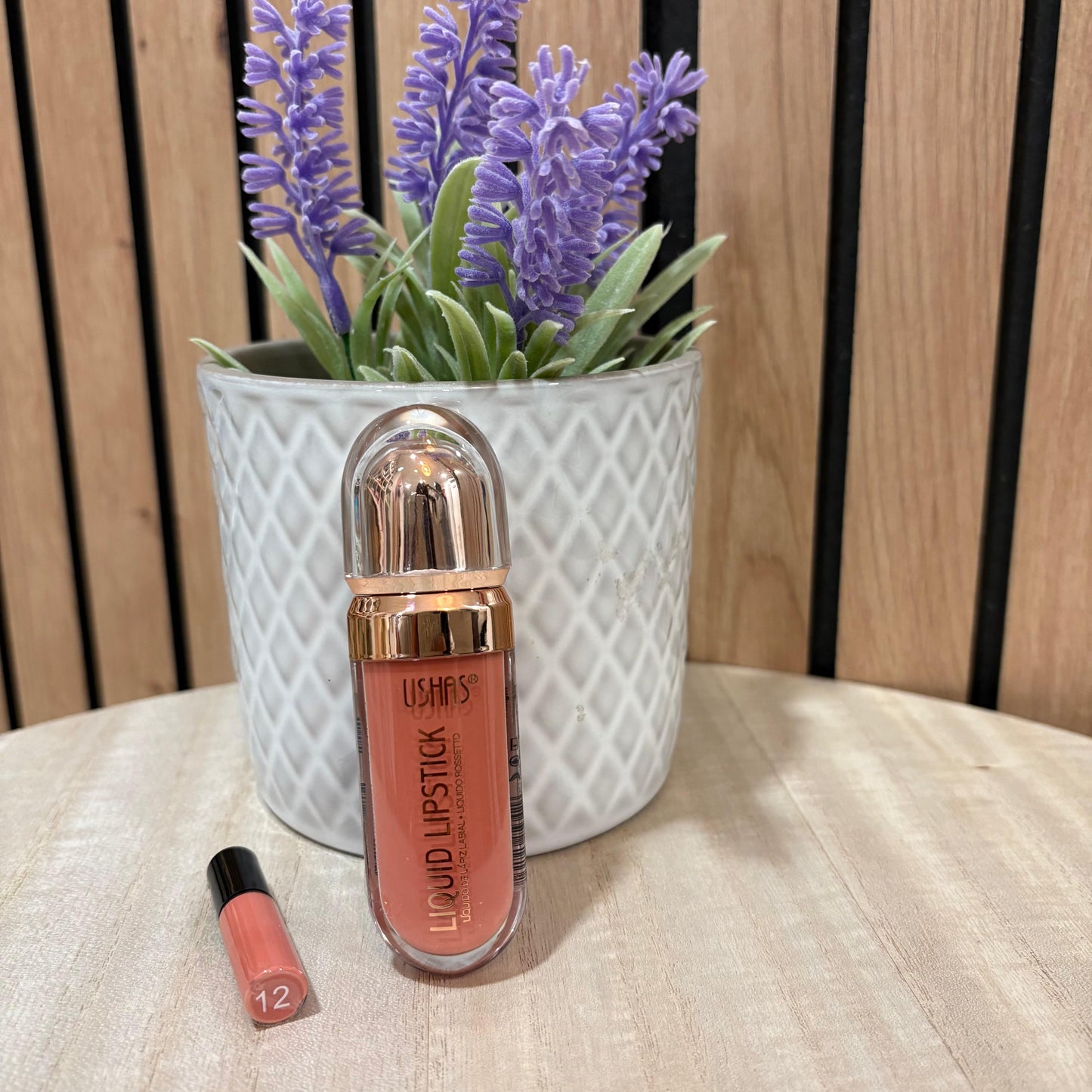 Labial Líquido Rosa Súper Permanente con Acabado Intenso