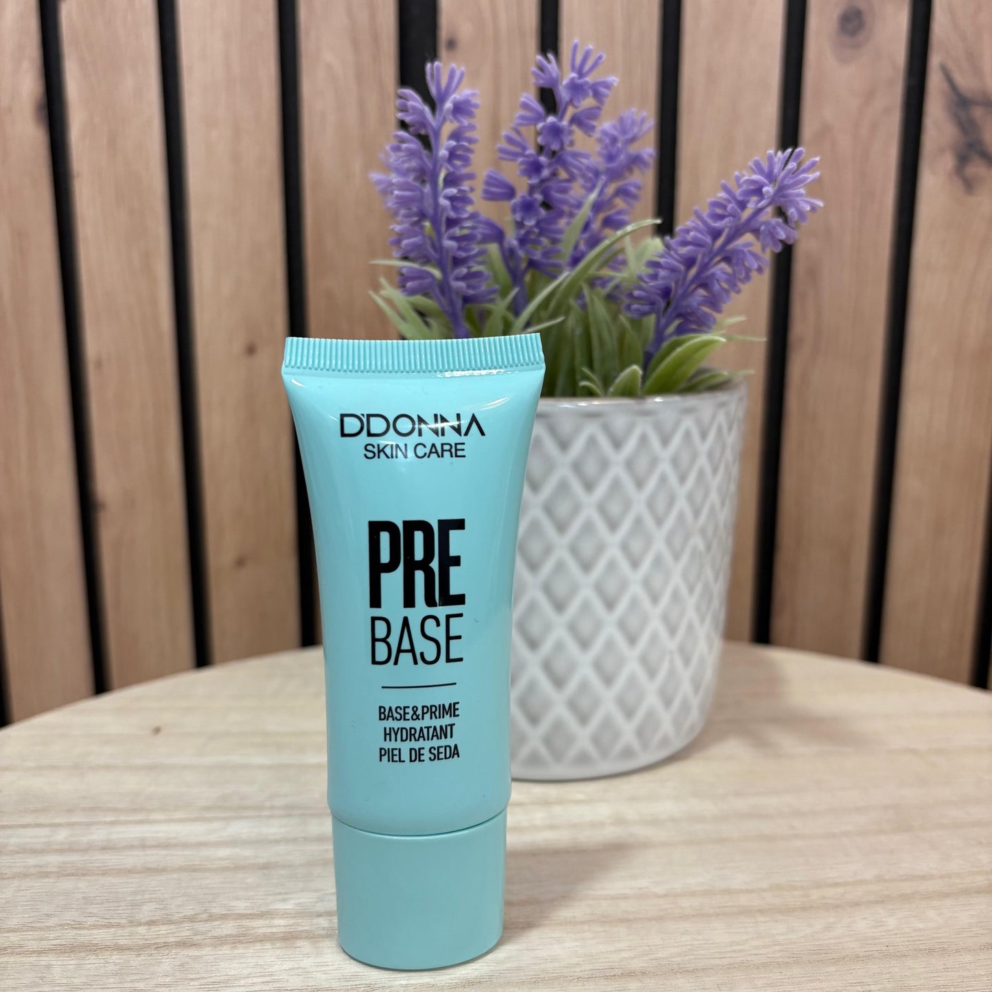 Prebase de Maquillaje – Piel Suave y Maquillaje Duradero
