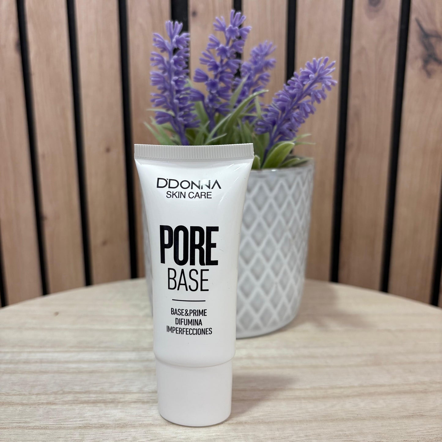 Prebase de Maquillaje – Piel Suave y Maquillaje Duradero