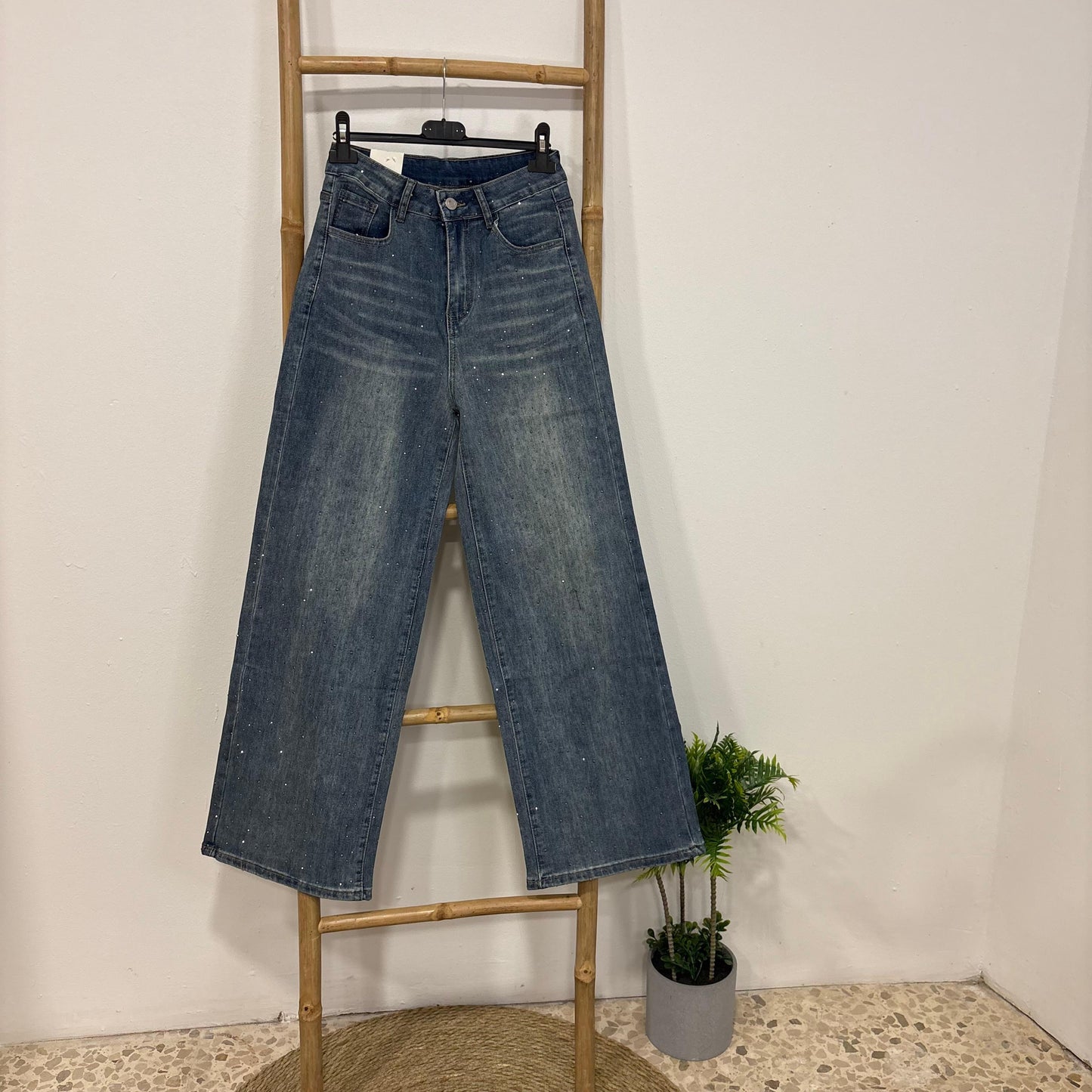 Pantalón Vaquero de Pata Ancha con Brillitos