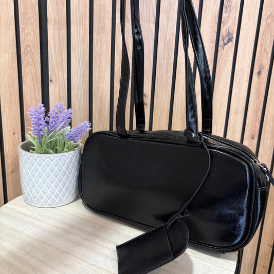 Bolso Negro Original Alargado con Gran Capacidad