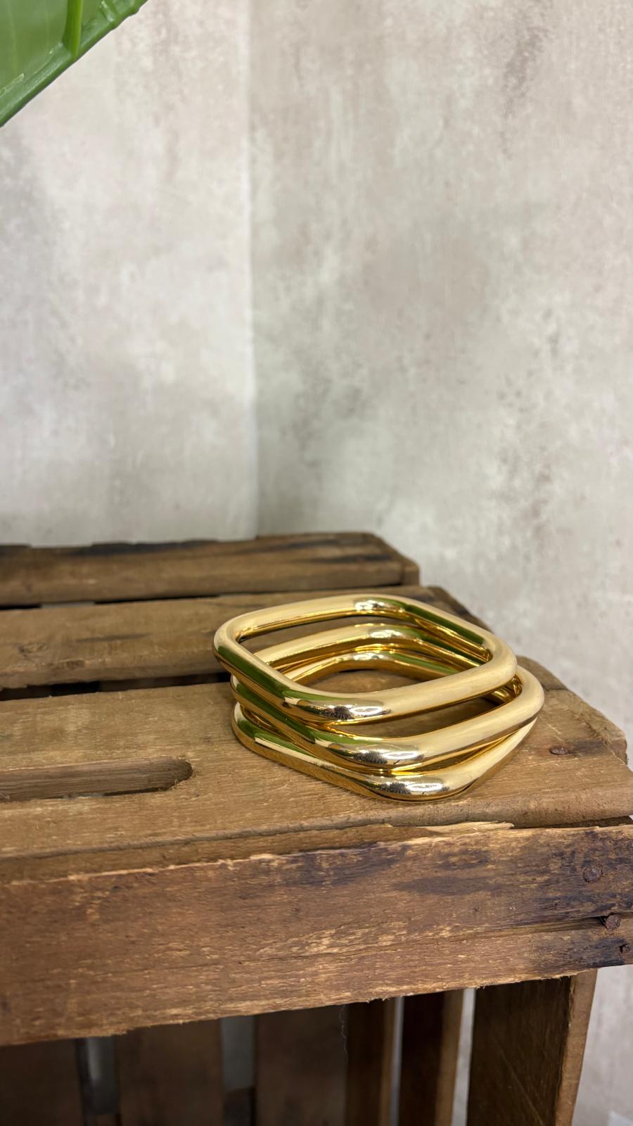 Brazalete Tres Piezas