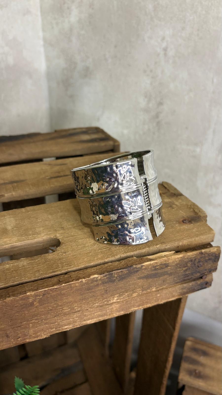 Brazalete Asimétrico Plata
