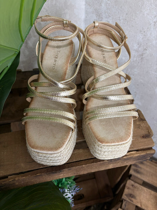 Sandalia Mambo