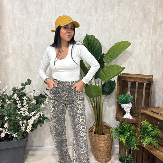 Body Licra Fría Escote Pico