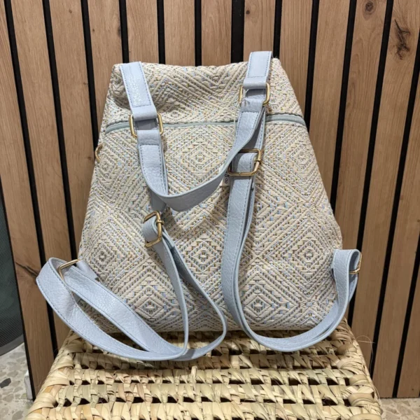 mochila azul - Imagen 2